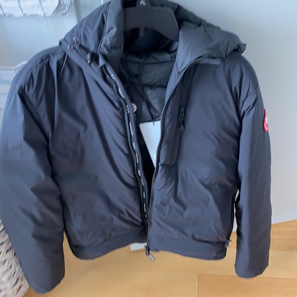 Canada Goose Lodge Hoody - Picture 1 of 8